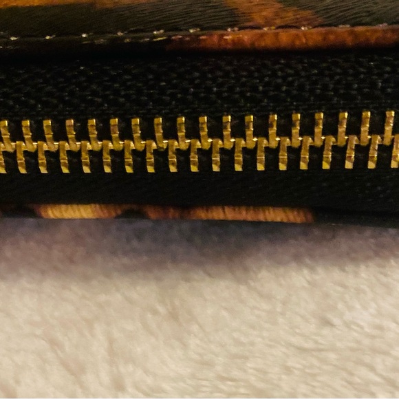 Rampage Leopard Print Wallet/Wristlet NWOT - Picture 6 of 14